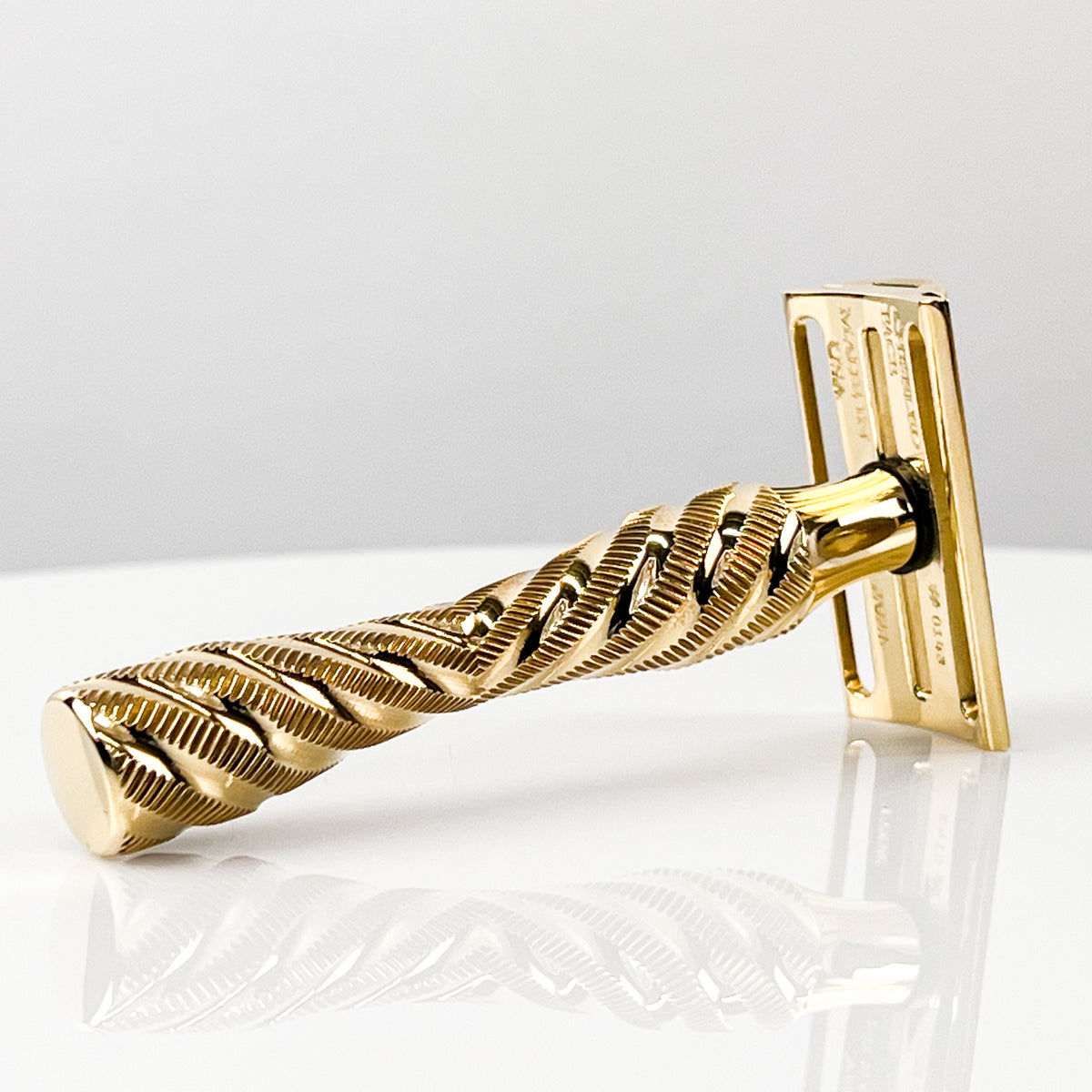 Chiseled Face Legacy Razor - Raw Finish Titanium, Pineapple Twist Hand