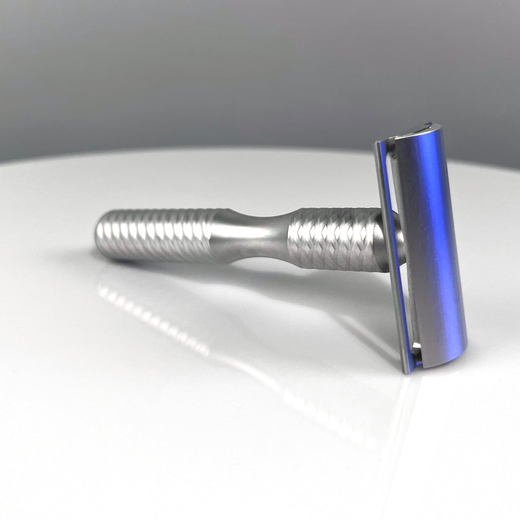 Chiseled Face Legacy Razor Aluminum