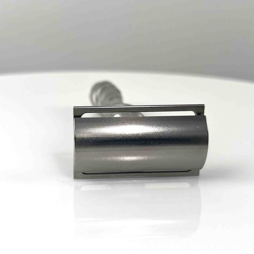 Chiseled Face Titanium Legacy Razor Raw Finish, Herringbone Handle